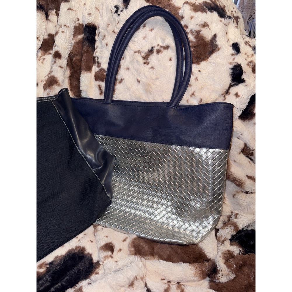 Set Of 2 Tote Bags Estee Lauder & Unbranded